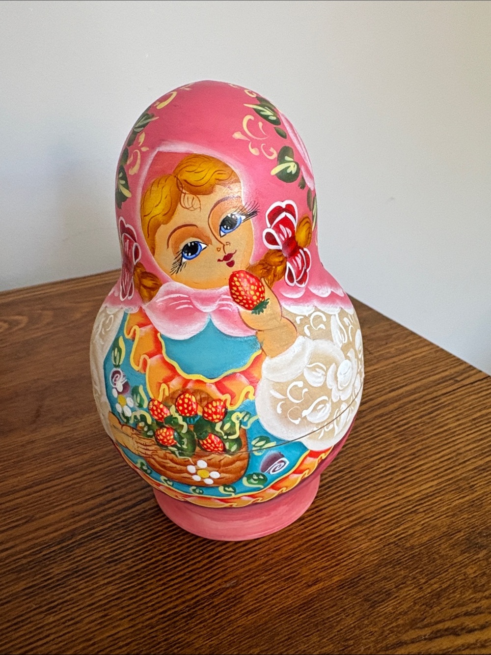 Russian Nesting Doll Matyroshka Hand Painted Signed 7